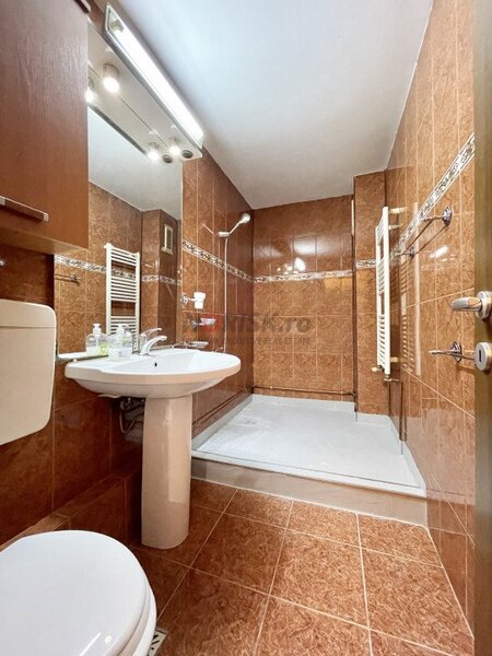 Timpuri Noi  2 camere  62mp  etaj 1-bl. 1990 centrala  parcare