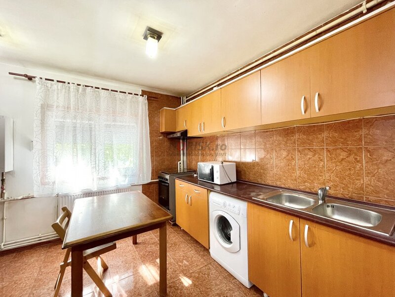 Timpuri Noi  2 camere  62mp  etaj 1-bl. 1990 centrala  parcare